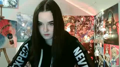 Snapshot of leraaa72 chatting on 01.27.25 little secret online show from 01.27.25