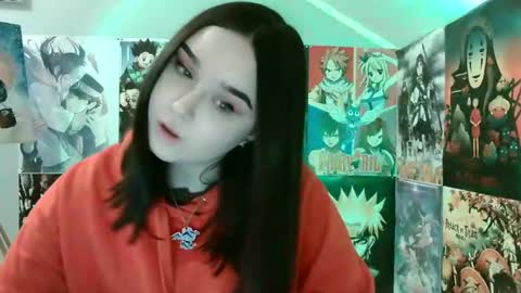 Snapshot of leraaa72 chatting on 02.13.25 little secret online show from 02.13.25