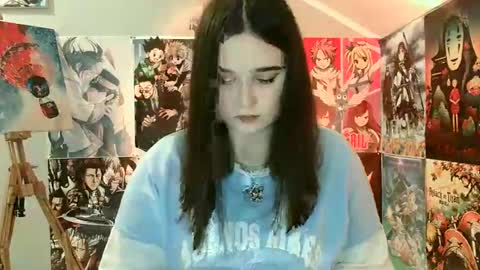 Snapshot of leraaa72 chatting on 02.17.25 little secret online show from 02.17.25