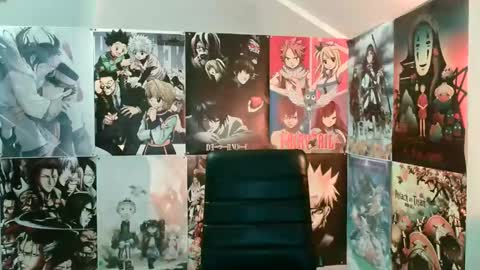 Snapshot of leraaa72 chatting on 02.21.25 little secret online show from 02.21.25