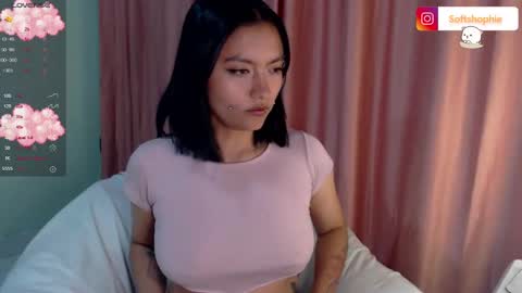 Snapshot of leslie__anderson chatting on 01.29.25 Leslie online show from 01.29.25