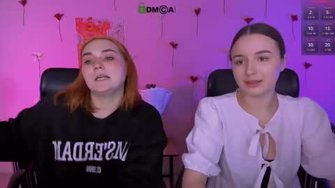 Snapshot of leslie_bird chatting on 02.23.26 leslie_bird online show from 02.23.26