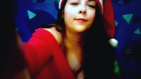 Lesly moon online show from 12.25.24