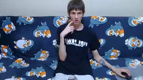 lester_broo online show from 08.05.26
