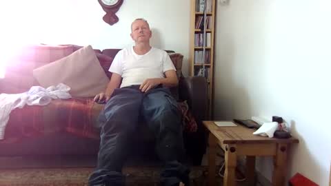 Snapshot of letmestrip chatting on 09.16.25 paul online show from 09.16.25