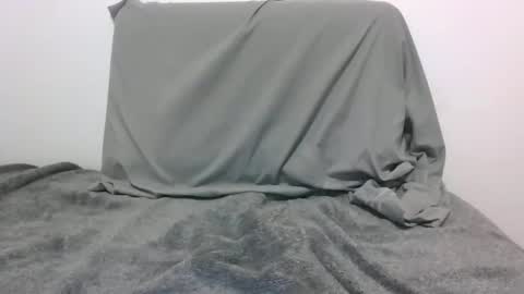 lets_play143 online show from 04.21.26