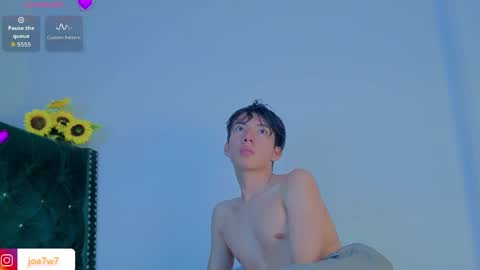 Levi  online show from 04.08.26