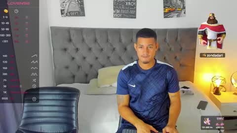 Snapshot of lewishamiltom chatting on 01.08.25 lewis online show from 01.08.25