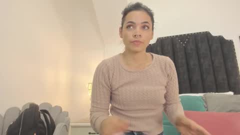 Snapshot of lexa_25_ chatting on 11.17.25 online show from 11.17.25