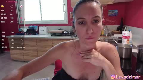 Snapshot of lexa_del_mar chatting on 07.28.26 Lexa del mar online show from 07.28.26