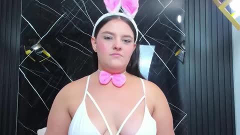 Lexa  online show from 10.08.25