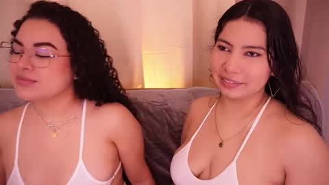 Gabrielle  Lexa  online show from 11.14.25