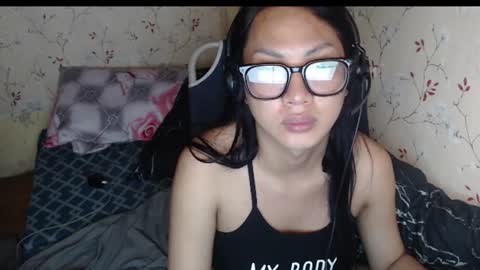 Hev Lexi online show from 07.13.26