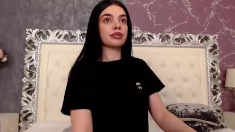 Snapshot of lexi__vicious chatting on 01.28.25 lexi__vicious online show from 01.28.25