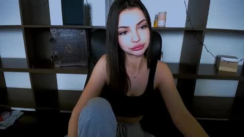 Alexia online show from 01.18.25