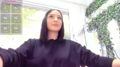 Snapshot of lexi_storm chatting on 10.16.25 lexi_storm online show from 10.16.25