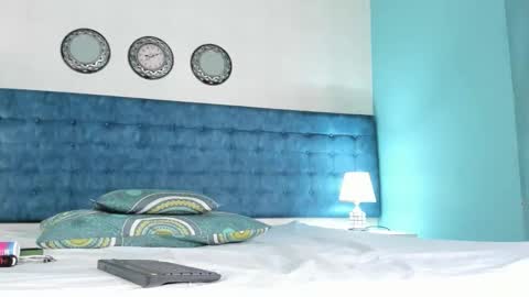 LEXYCRIMSON online show from 01.11.26