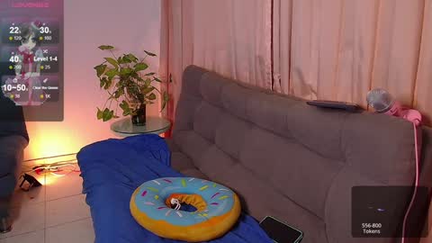 Lexie Thompson   8pm  0000am -5 online show from 12.16.24