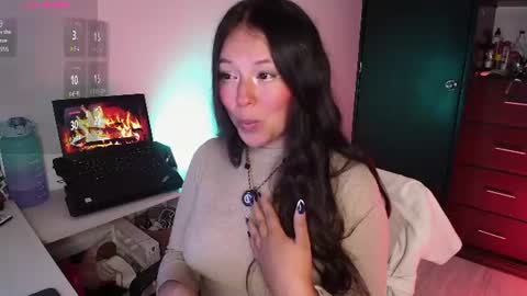 Lexie Thompson   8pm  0000am -5 online show from 07.08.26