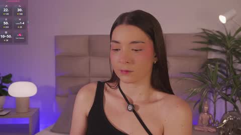 Lexie  online show from 04.14.26