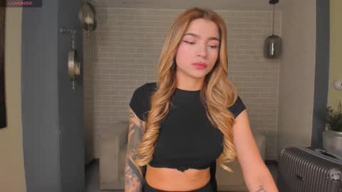 Snapshot of lexiewayne chatting on 02.21.26 Lexie online show from 02.21.26