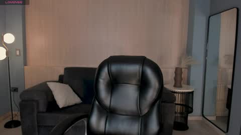 Lexie  online show from 04.15.26