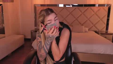 Lexie  online show from 06.20.26