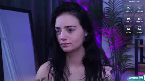 Snapshot of lexiidarling chatting on 10.11.25 LexiiDarling online show from 10.11.25