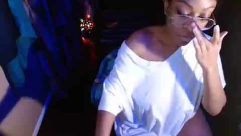 Snapshot of lexijaynex chatting on 01.13.26 LEXIJAYNE online show from 01.13.26