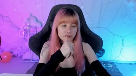 Lexi Wenford NO NUDE GODDESS online show from 02.04.25