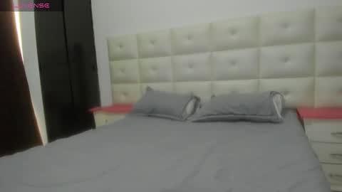 Snapshot of lexxi_ross chatting on 12.15.25 LEXXI online show from 12.15.25