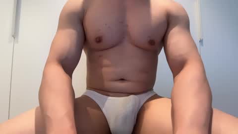 Snapshot of lexxxx442 chatting on 03.16.26 AsianKing online show from 03.16.26