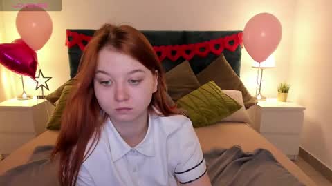 Snapshot of lexxxyone chatting on 02.17.25 lexxxyone online show from 02.17.25
