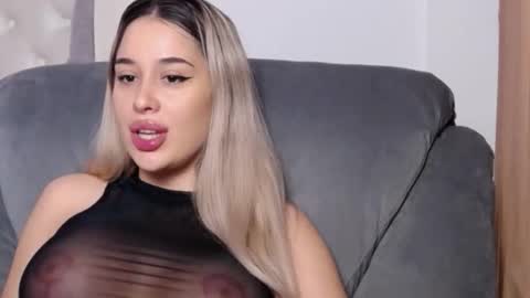 Lexxyselena online show from 09.14.25