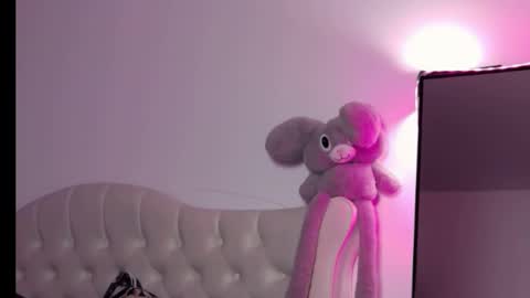 Lexxyselena online show from 11.18.25