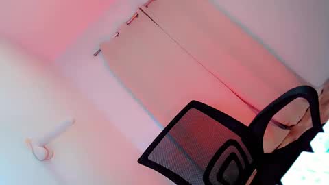 lexy_lore18 online show from 02.14.25