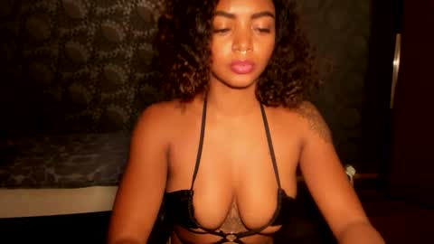 Snapshot of lexy_squirt_queen chatting on 11.21.25 LEXY - Independent account online show from 11.21.25