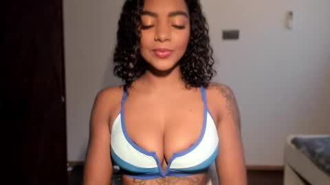 LEXY - Independent account online show from 12.22.25