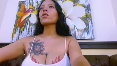 Snapshot of lexyfyre chatting on 10.10.25 Lexy online show from 10.10.25