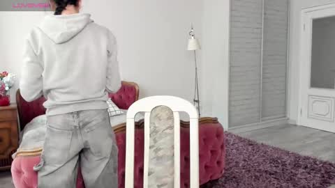 lexyswett online show from 12.20.25