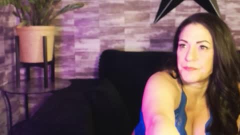 Snapshot of lexywetrain chatting on 11.09.25 lexywetrain online show from 11.09.25