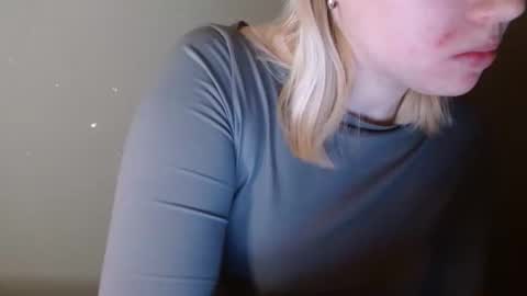 Leyla online show from 02.15.26