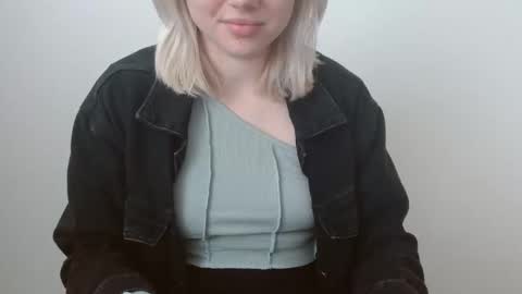 Leyla online show from 03.28.26