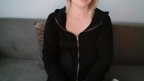 Leyla online show from 04.06.26