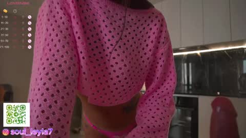 Leyla ly Ill be here Tuesday Thursday Friday Saturday Sunday online show from 03.01.25