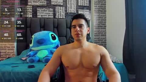 L E Y T O N online show from 12.08.24