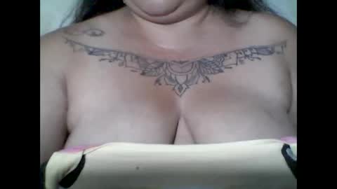 Snapshot of lhiannash33 chatting on 02.26.26 lhiannash33 online show from 02.26.26