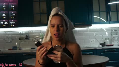 Hey Im Alexa  tg online show from 12.16.24