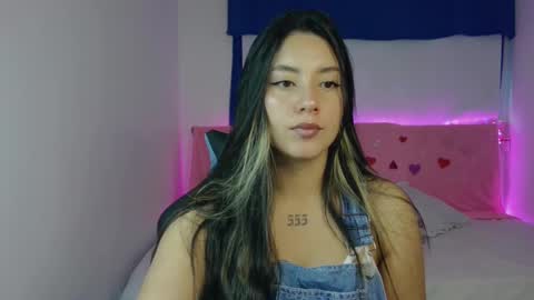 Lia  online show from 02.23.25