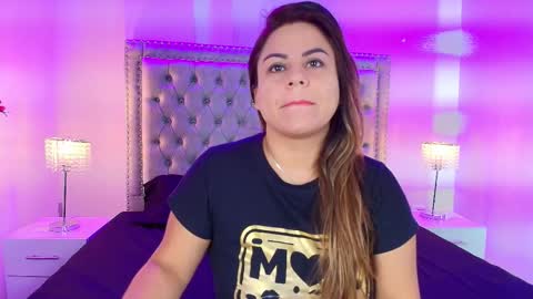 Lia  online show from 11.16.25